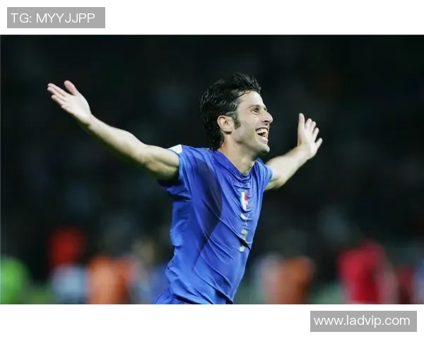 当今足球界最受瞩目的明星球员盘点与分析