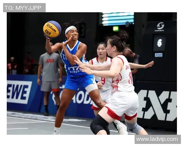 成都篮球队在世锦赛中的比赛经验与表现分析与点评